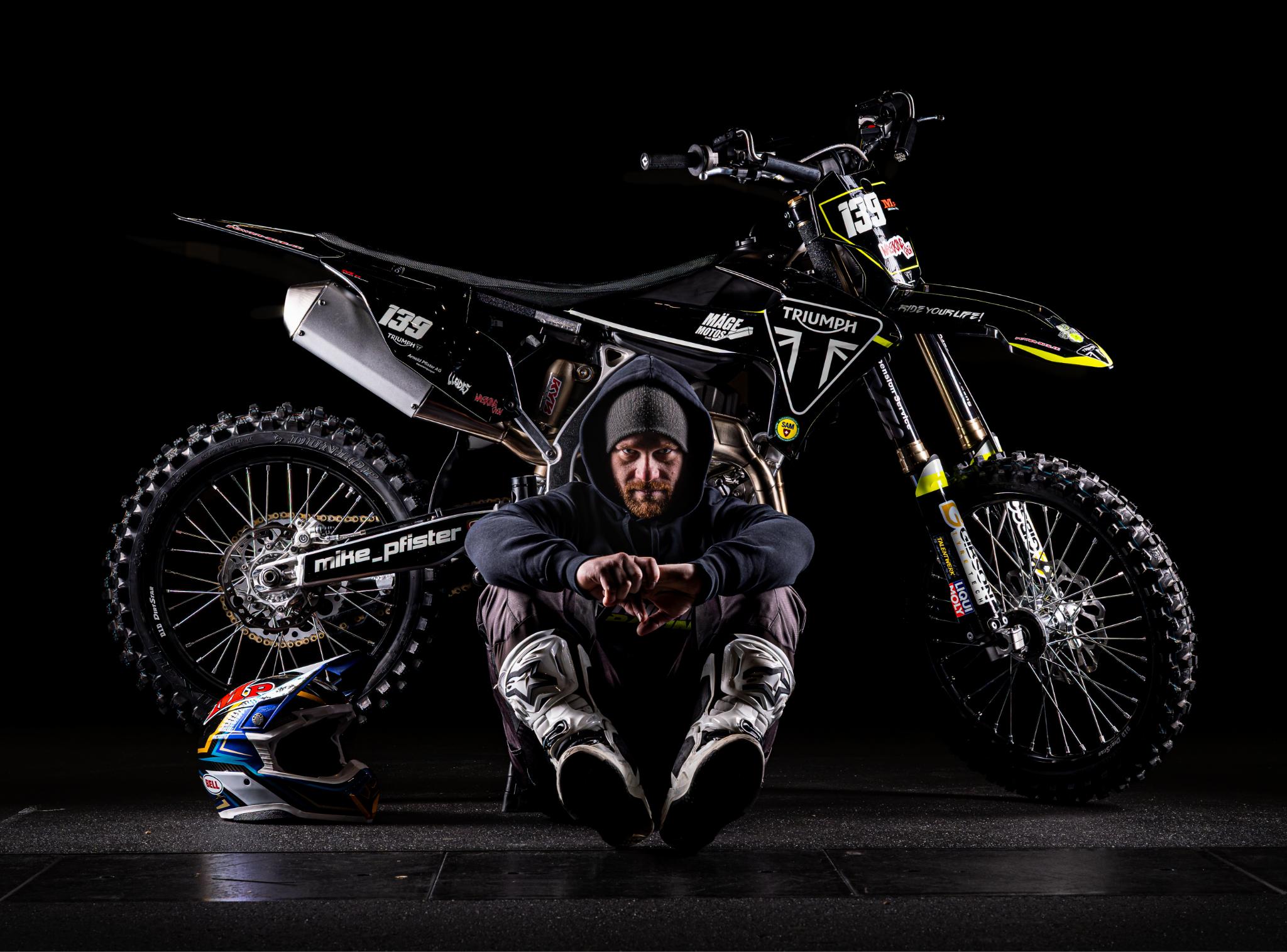 Mike Pfister – FMX-Pilot, Startnummer 139